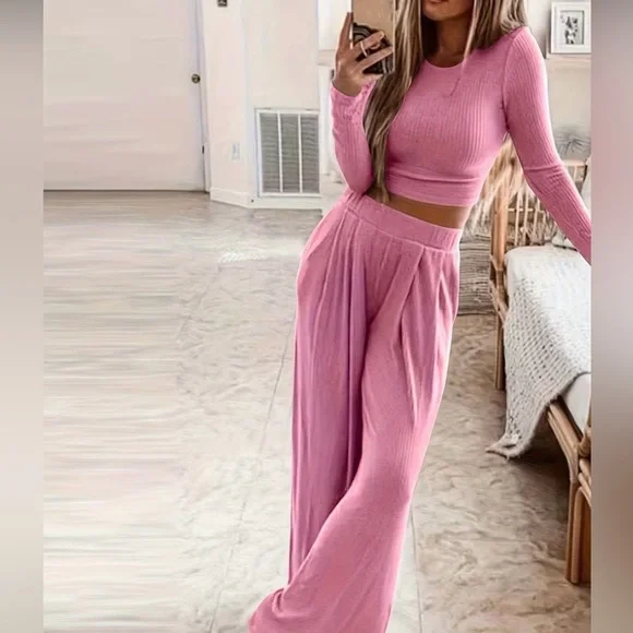Pink set Women's crop top and Wide-Leg Pants - Picture 2 of 7